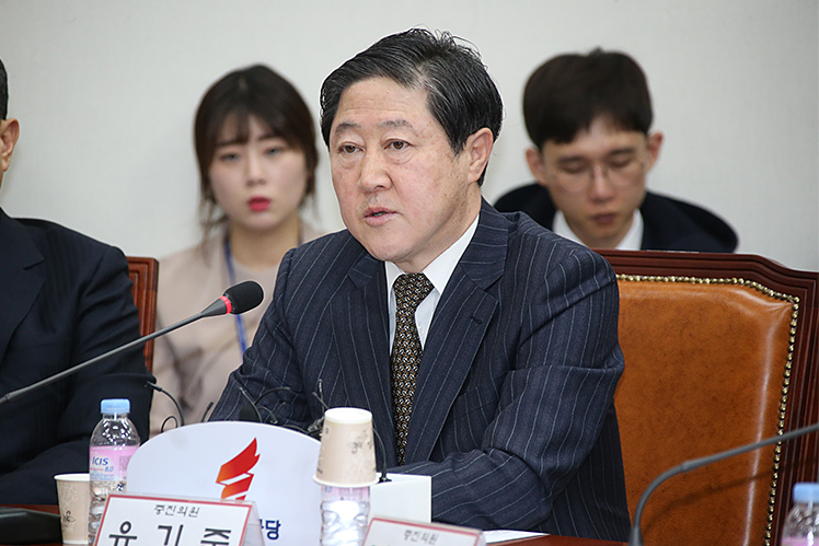 제목 노출 영역입니다 이미지