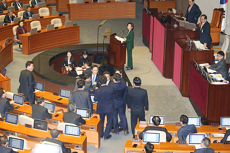 제목 노출 영역입니다 이미지