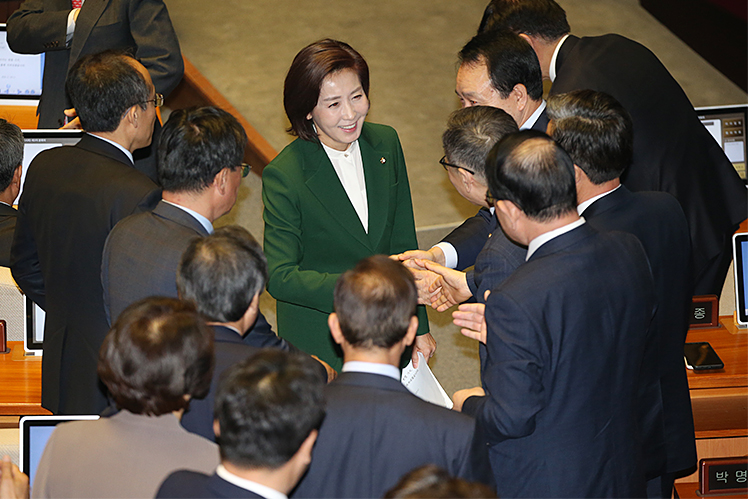 제목 노출 영역입니다 이미지