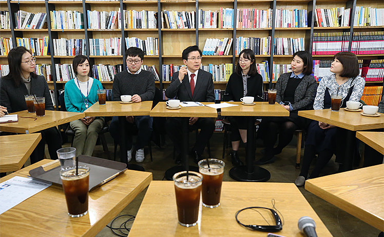 제목 노출 영역입니다 이미지