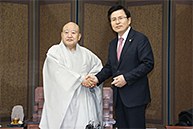 황교안 당 대표, 조계종 총무원장 예방