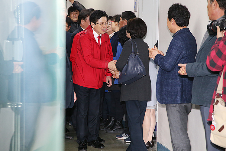 제목 노출 영역입니다 이미지