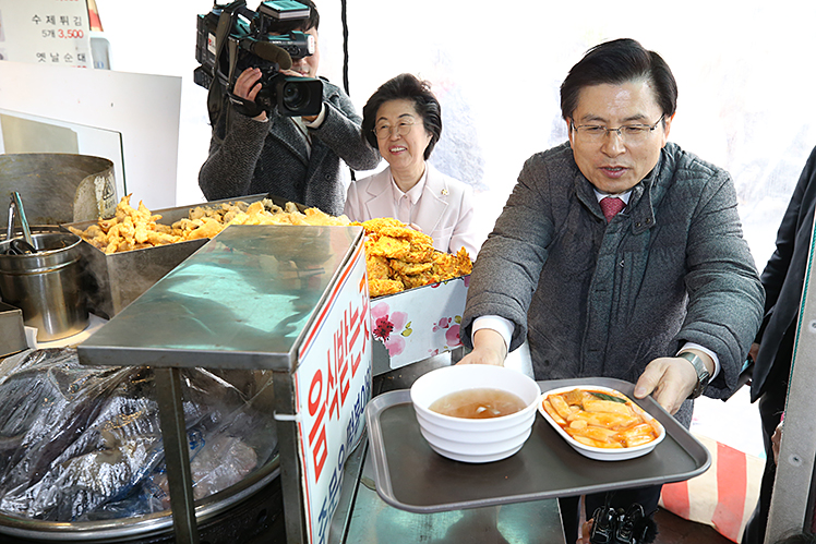 제목 노출 영역입니다 이미지