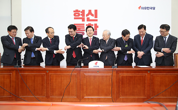 제목 노출 영역입니다 이미지