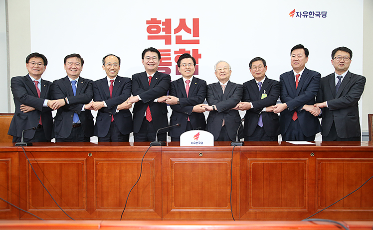 제목 노출 영역입니다 이미지