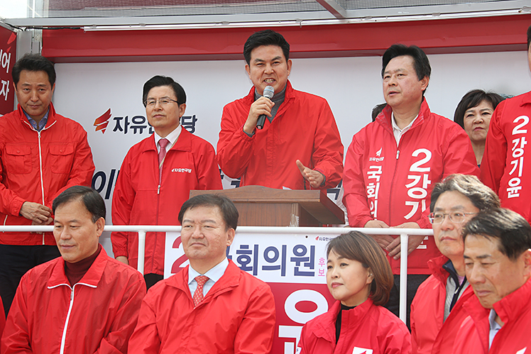 제목 노출 영역입니다 이미지