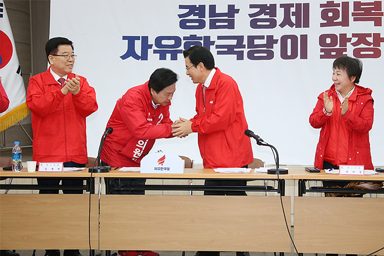 제목 노출 영역입니다 이미지