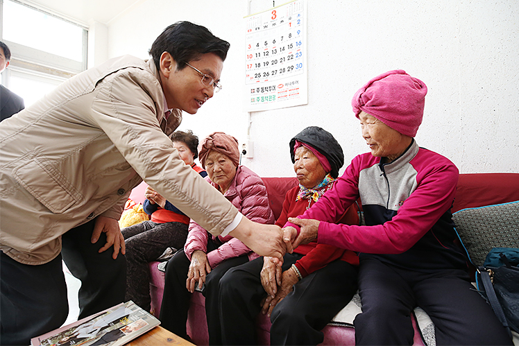 제목 노출 영역입니다 이미지
