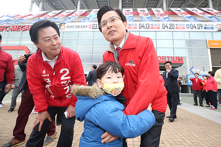 제목 노출 영역입니다 이미지