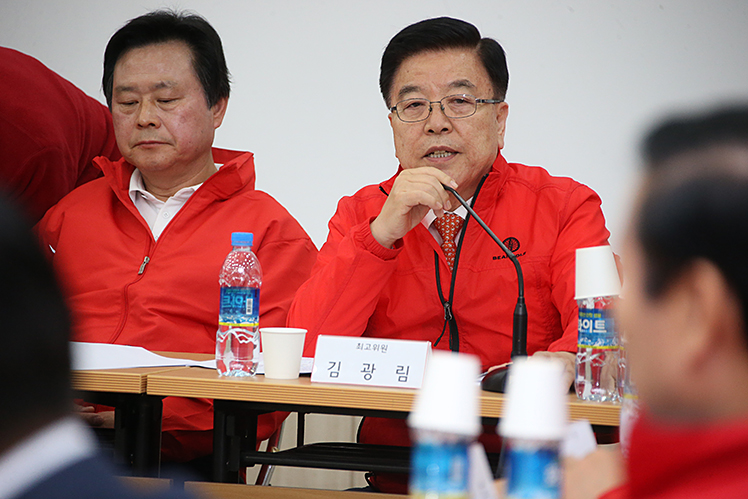 제목 노출 영역입니다 이미지