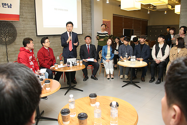 제목 노출 영역입니다 이미지