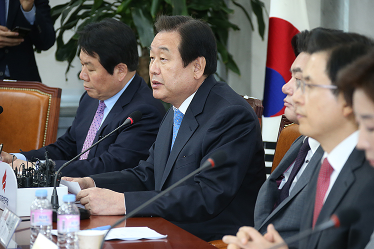 제목 노출 영역입니다 이미지