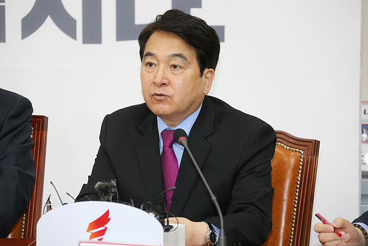 제목 노출 영역입니다 이미지