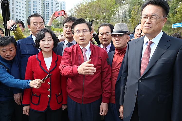 제목 노출 영역입니다 이미지