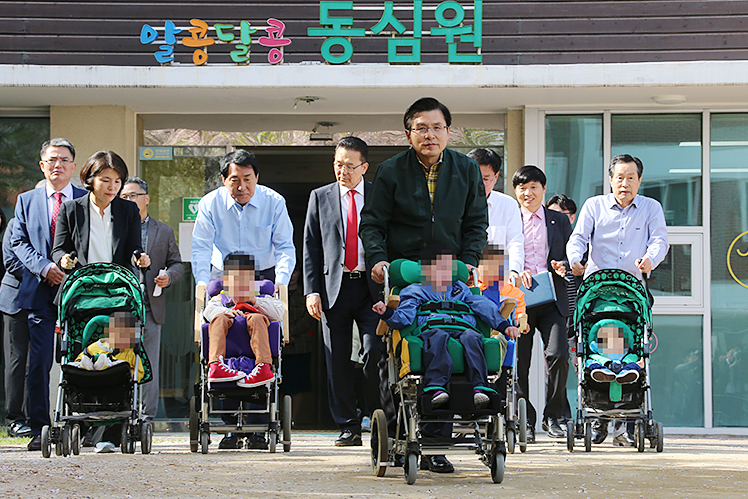 제목 노출 영역입니다 이미지