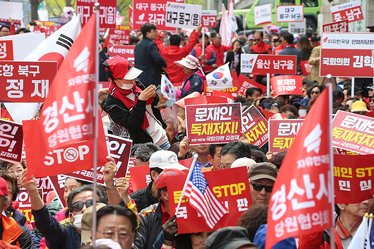 제목 노출 영역입니다 이미지