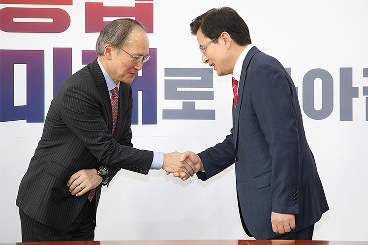 제목 노출 영역입니다 이미지