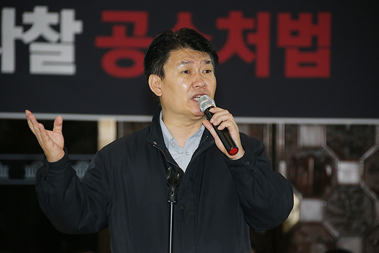 제목 노출 영역입니다 이미지