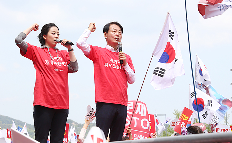 제목 노출 영역입니다 이미지