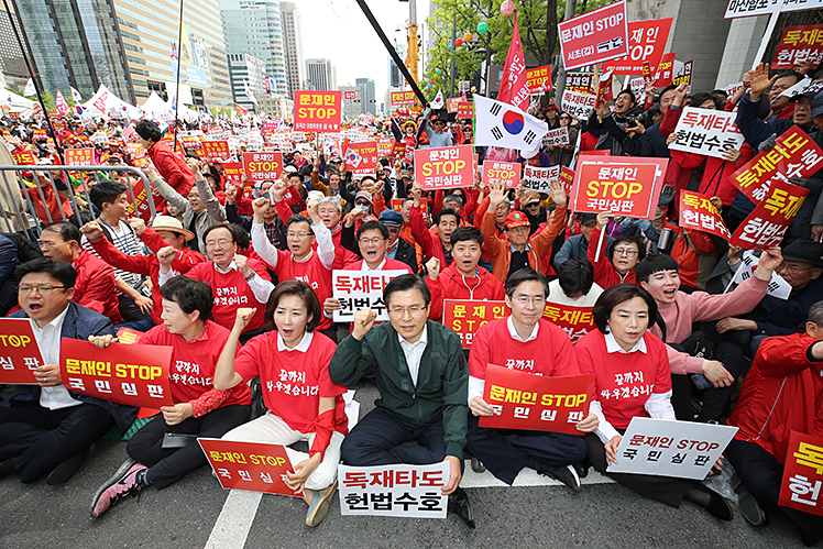 제목 노출 영역입니다 이미지