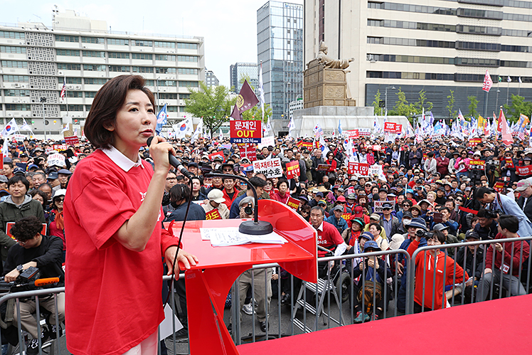 제목 노출 영역입니다 이미지