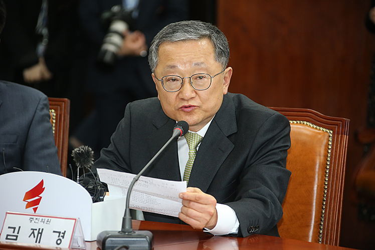 제목 노출 영역입니다 이미지