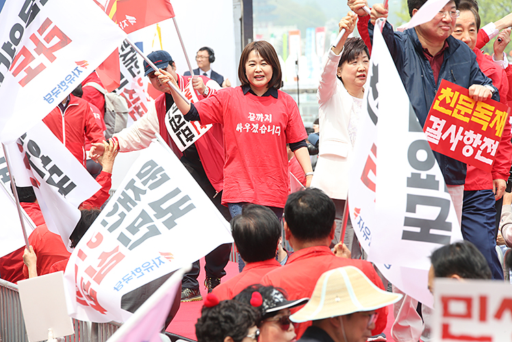 제목 노출 영역입니다 이미지