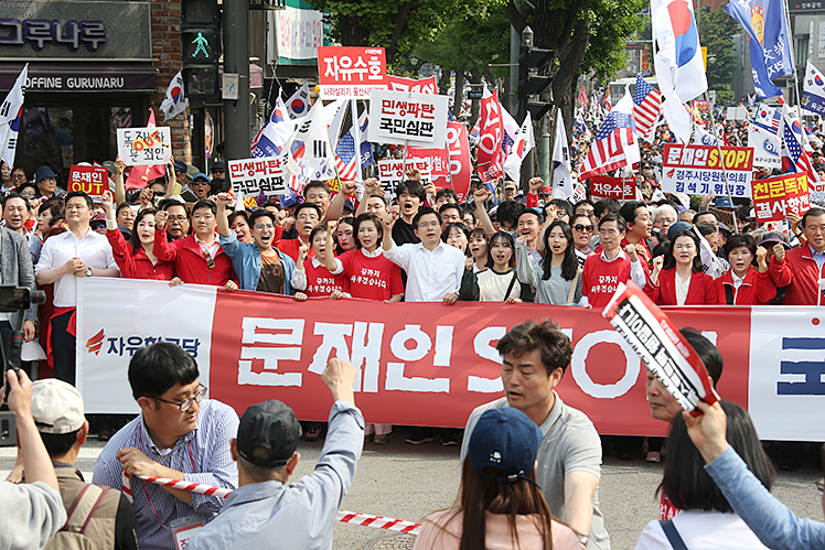 제목 노출 영역입니다 이미지
