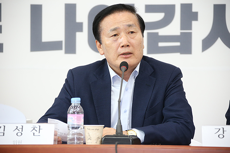제목 노출 영역입니다 이미지