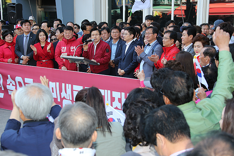 제목 노출 영역입니다 이미지