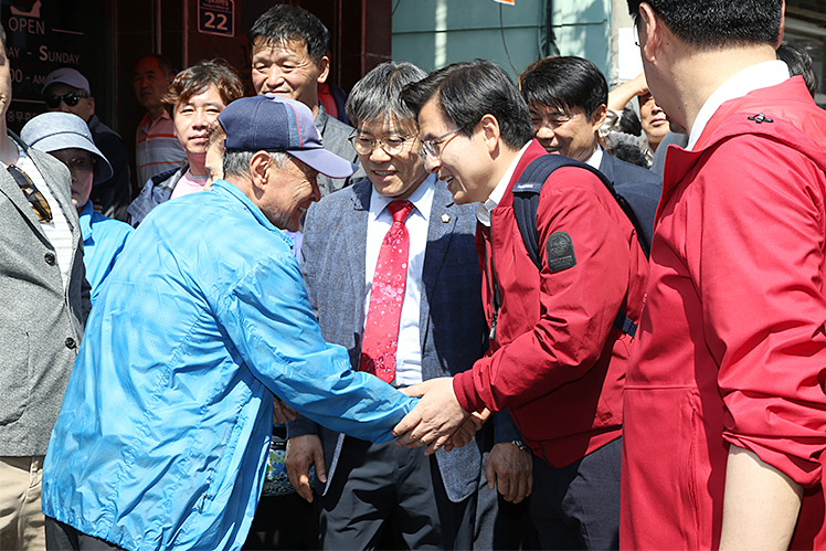 제목 노출 영역입니다 이미지