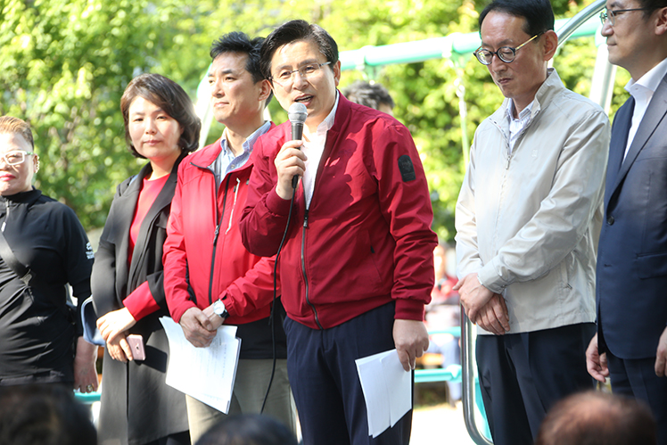 제목 노출 영역입니다 이미지