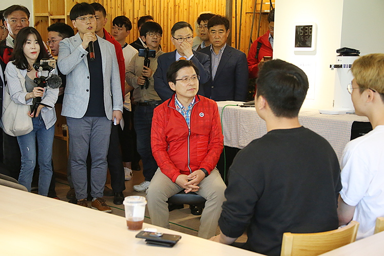 제목 노출 영역입니다 이미지