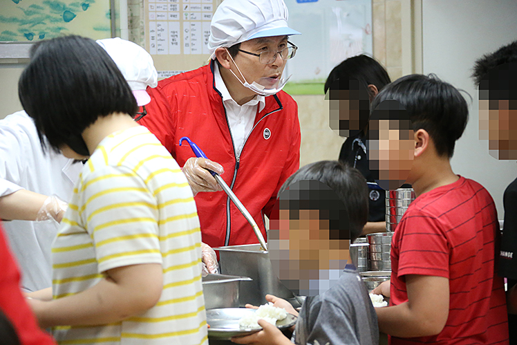 제목 노출 영역입니다 이미지