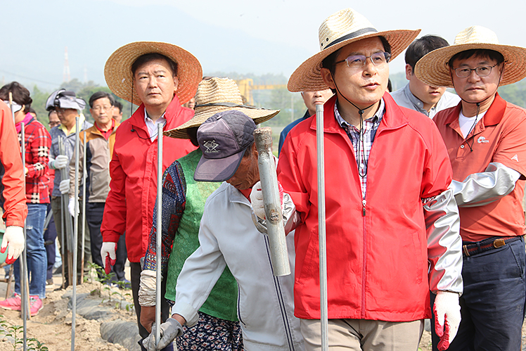 제목 노출 영역입니다 이미지