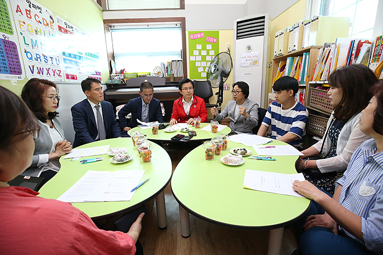 제목 노출 영역입니다 이미지