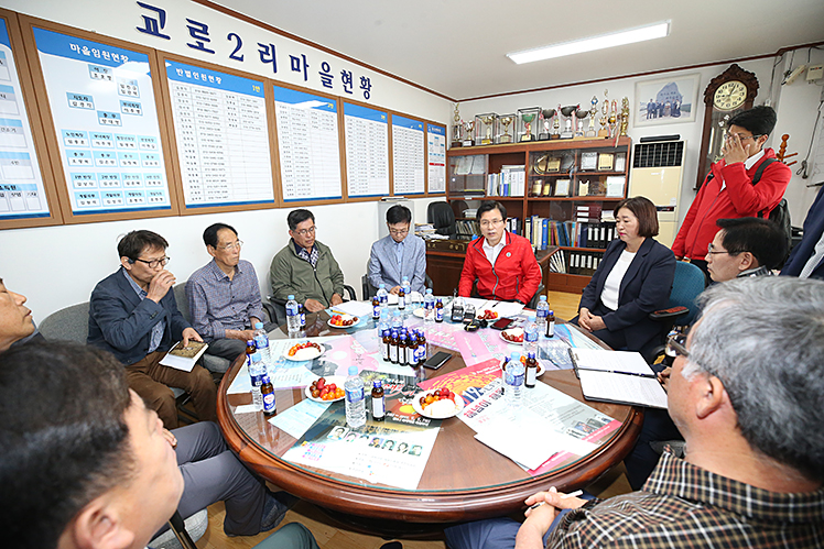 제목 노출 영역입니다 이미지
