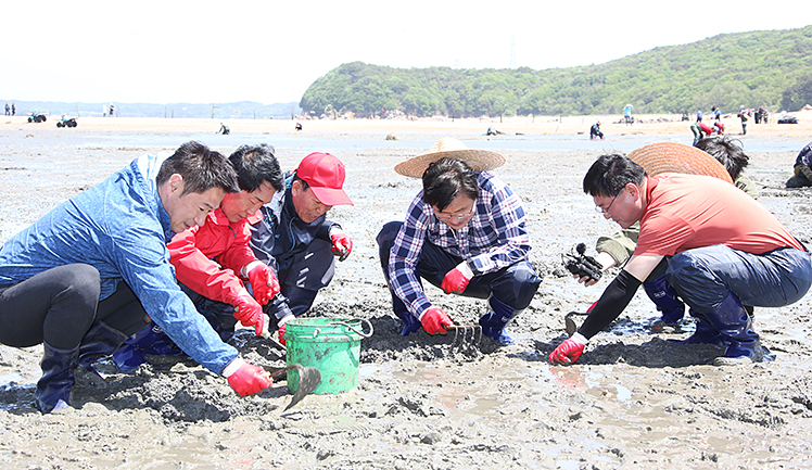 제목 노출 영역입니다 이미지