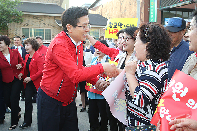 제목 노출 영역입니다 이미지