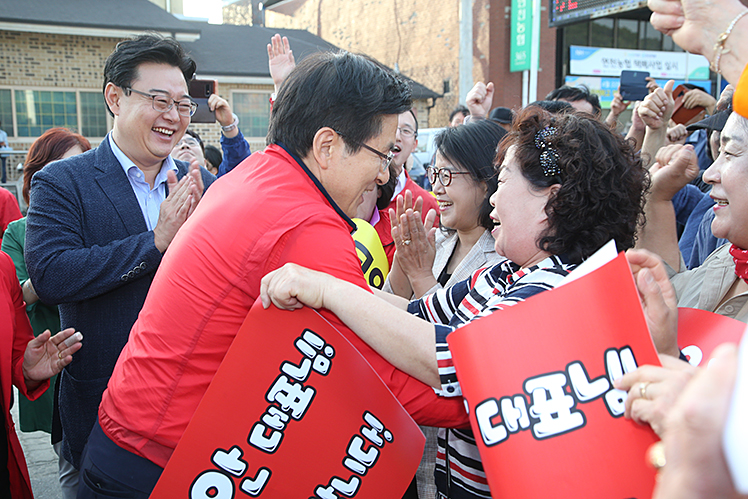 제목 노출 영역입니다 이미지