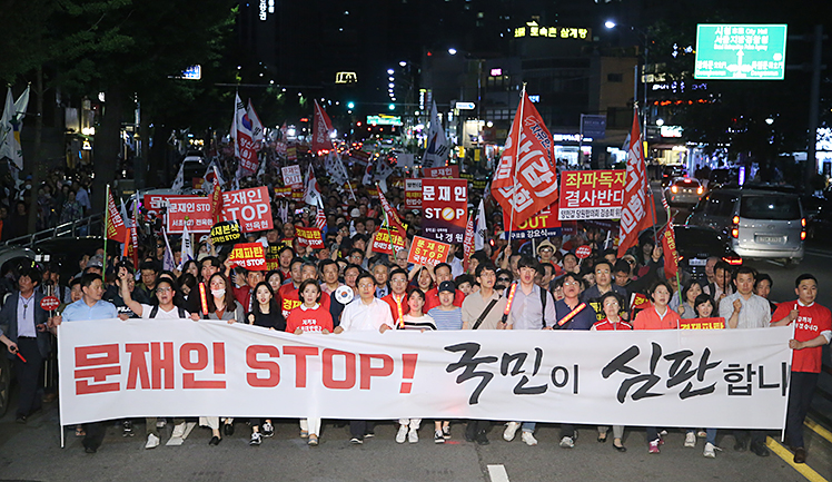 제목 노출 영역입니다 이미지