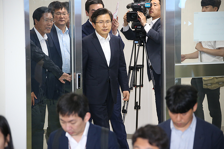 제목 노출 영역입니다 이미지