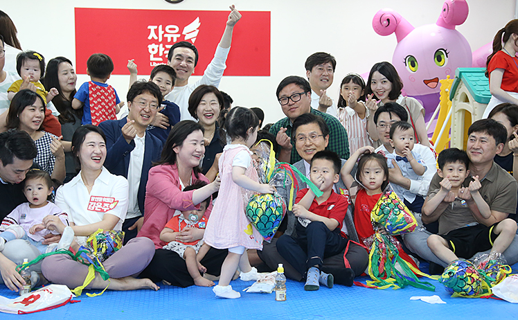 제목 노출 영역입니다 이미지