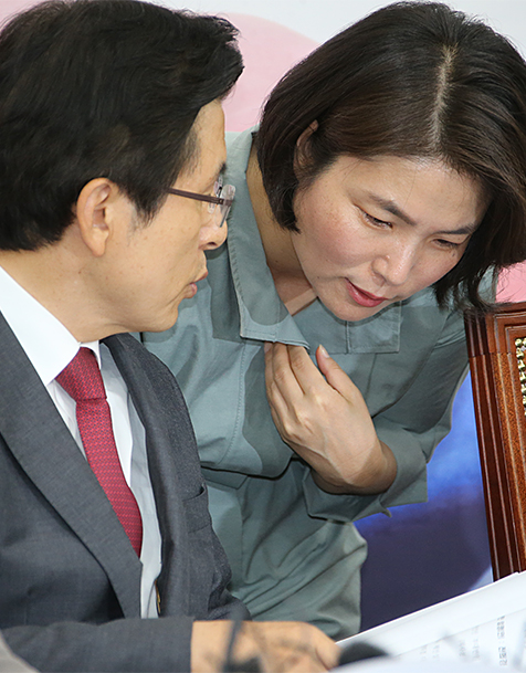 제목 노출 영역입니다 이미지