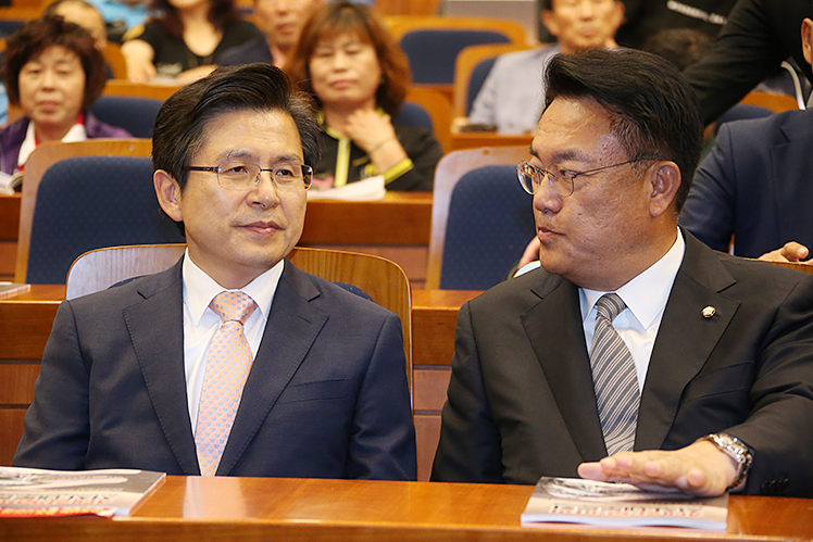 제목 노출 영역입니다 이미지