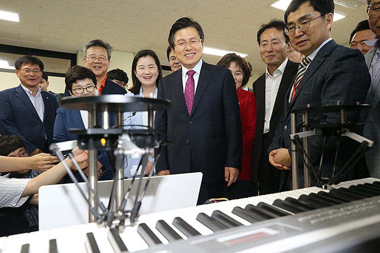 제목 노출 영역입니다 이미지