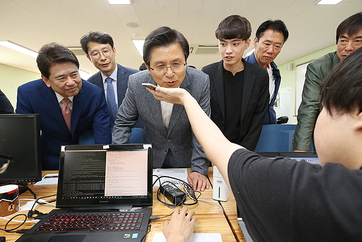 제목 노출 영역입니다 이미지