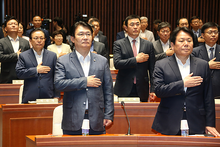 제목 노출 영역입니다 이미지
