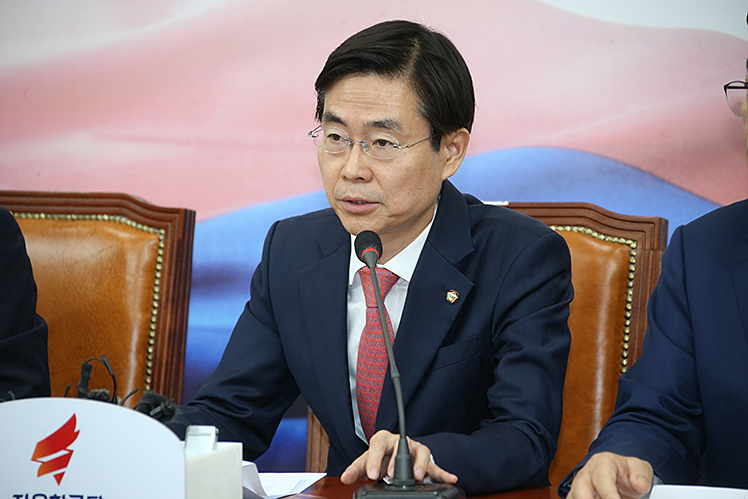 제목 노출 영역입니다 이미지