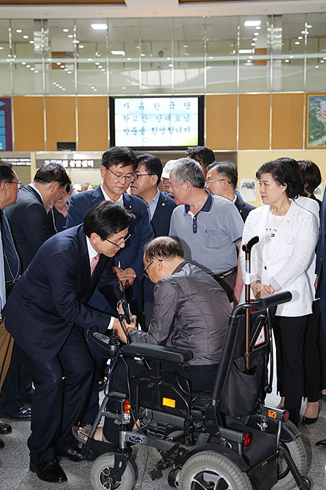 제목 노출 영역입니다 이미지